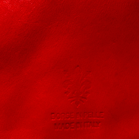 Genuine Italian leather vintage red crossbody bag - Picture 1 of 3